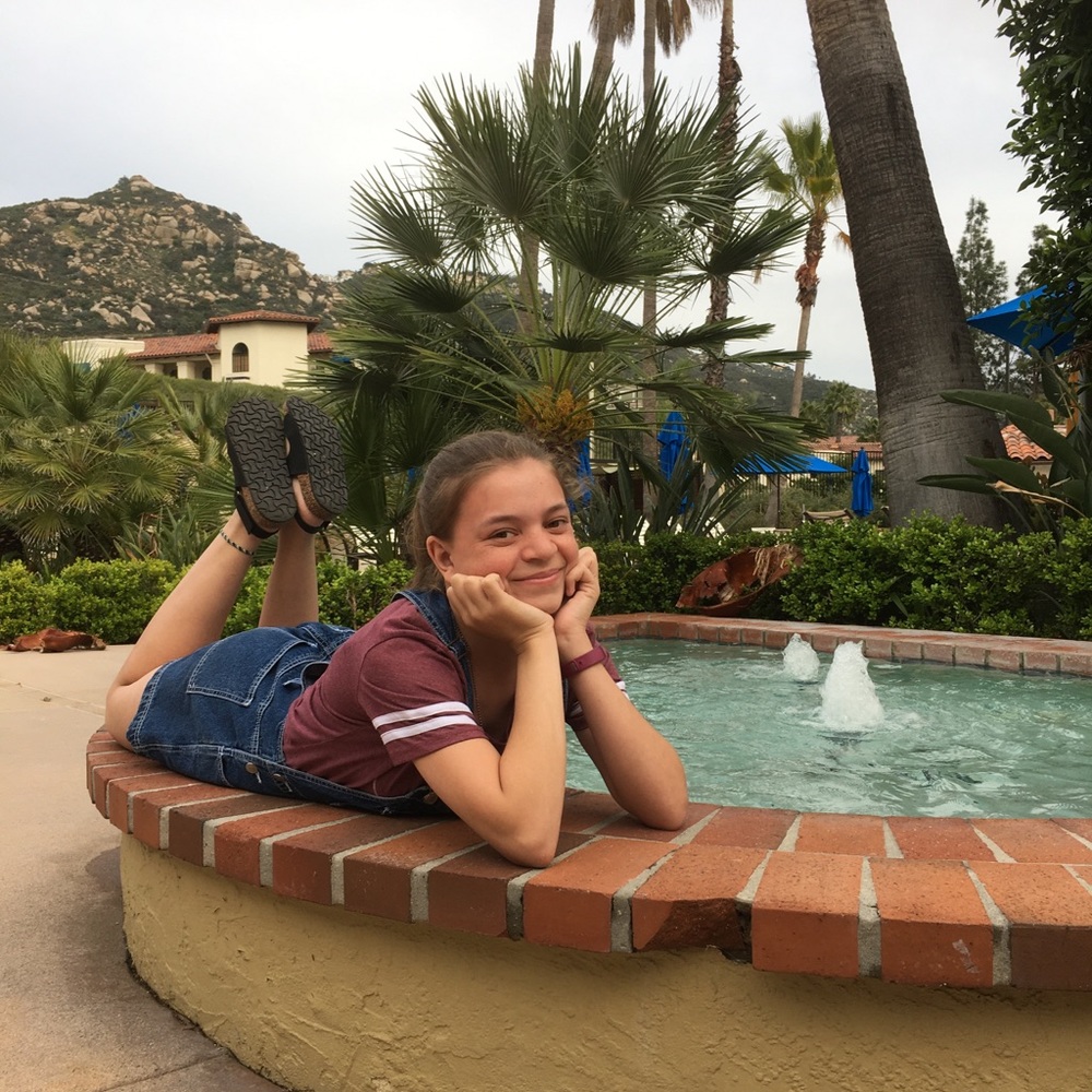 Meet your Posher, Haylee